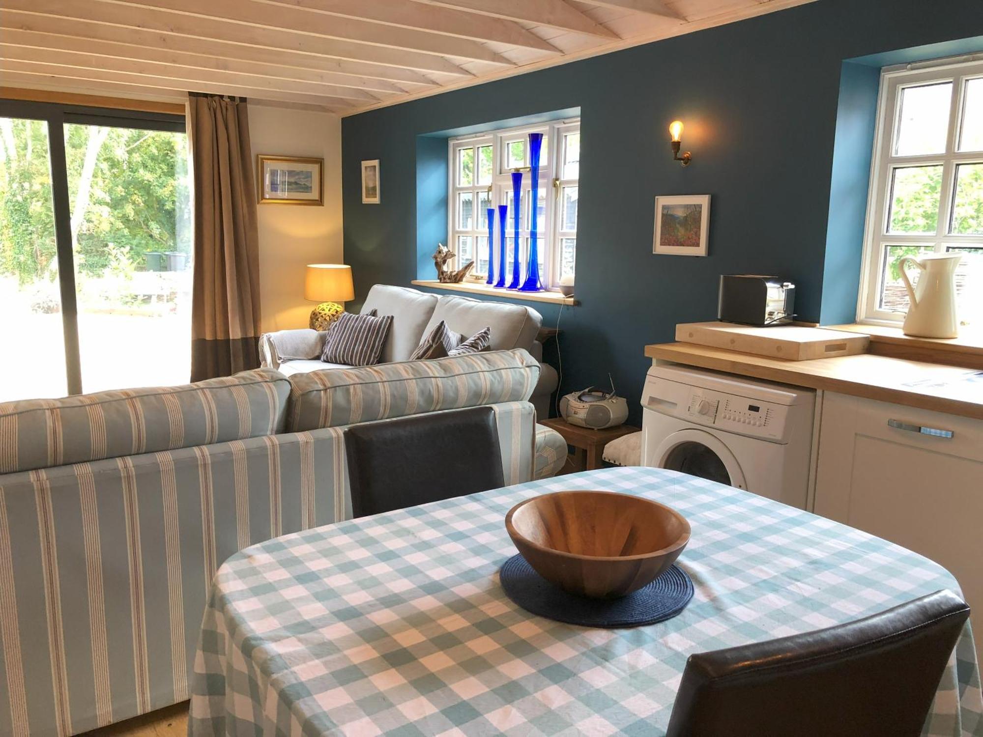 Bank Cottage Studio - Luxury Cotswolds Haven For Two 쉽스톤온스투어 외부 사진